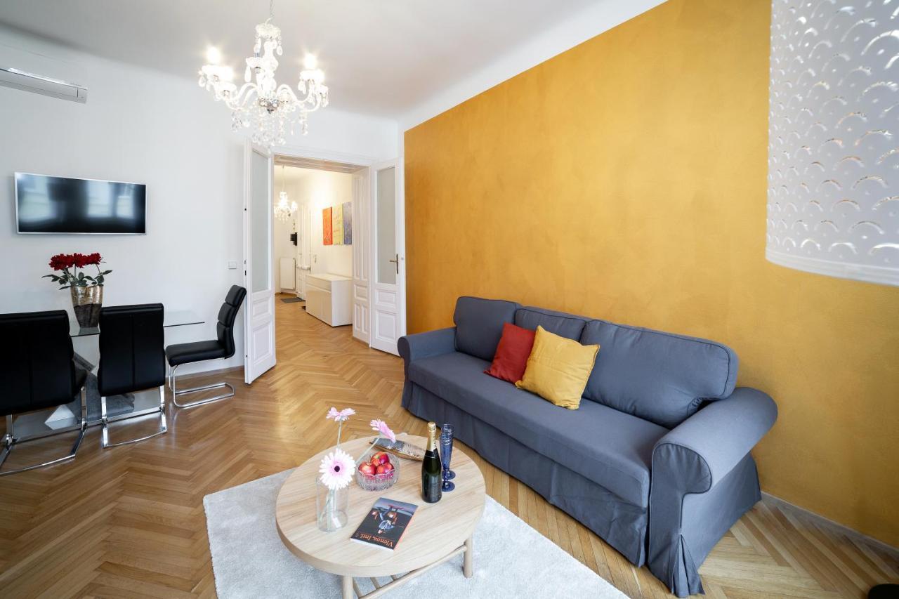 Hideaway Wahring Apartment Виена Екстериор снимка