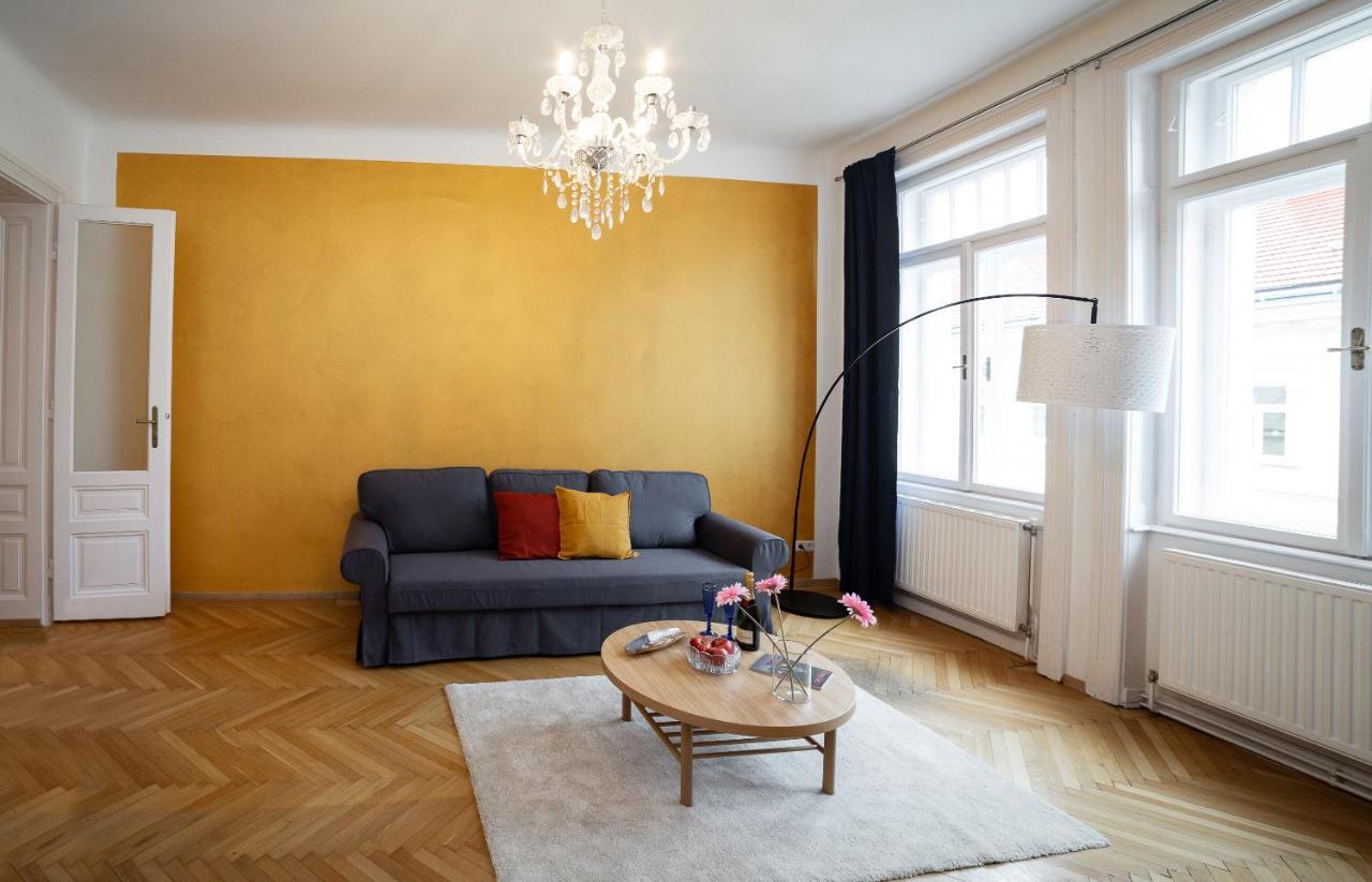 Hideaway Wahring Apartment Виена Екстериор снимка