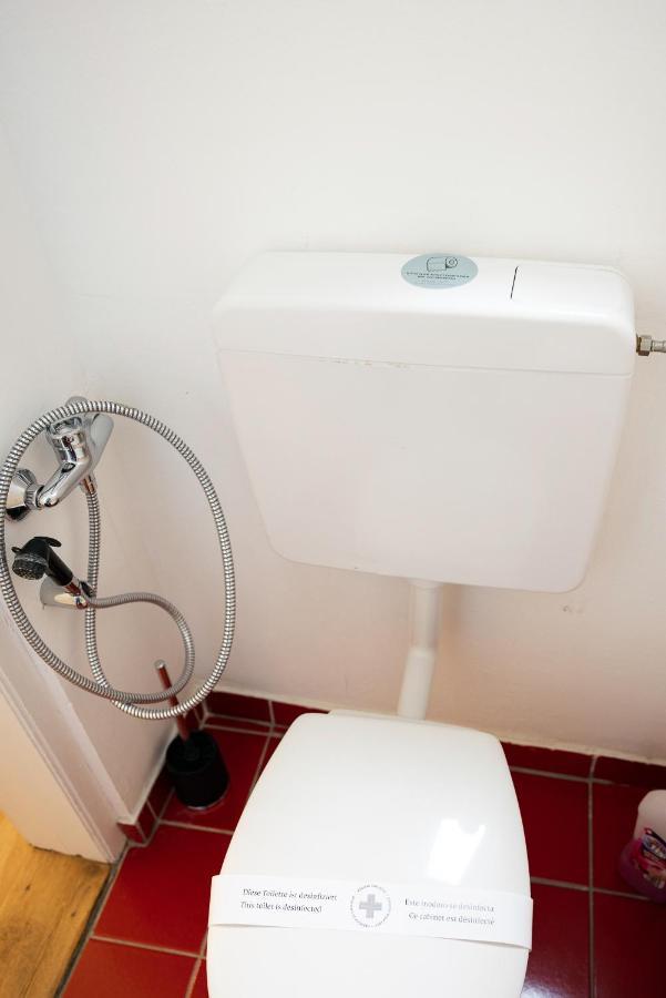 Hideaway Wahring Apartment Виена Екстериор снимка